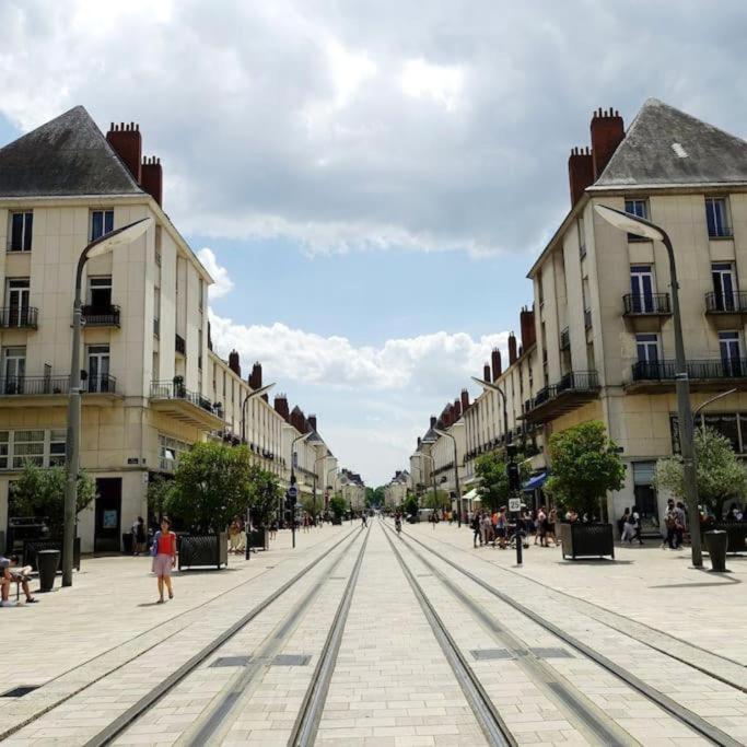 L'Intemporel - A 300M De La Gare De Tours Apartman Kültér fotó